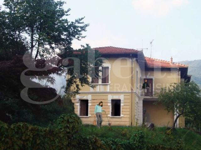 Villa Indipendente in vendita a Poleo, Schio