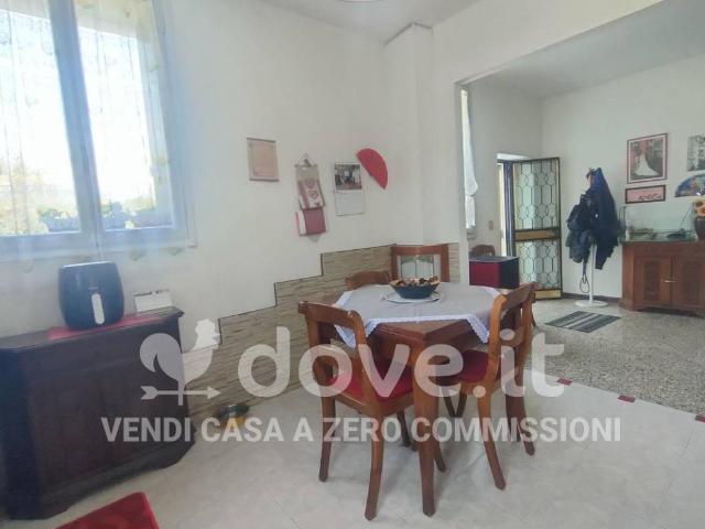 Villa Indipendente in vendita a Liviera, Schio