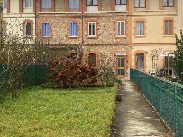 Villa Indipendente in vendita a Schio, Veneto