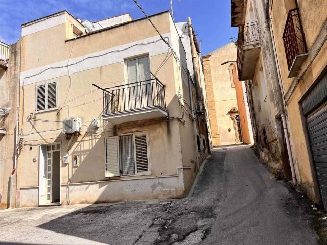 Villa Indipendente in vendita a Perriera, Sciacca