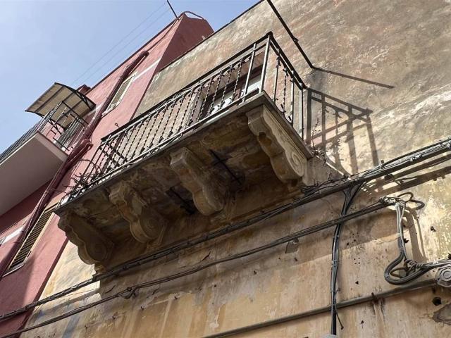Villa Indipendente in vendita a Rabat, Sciacca