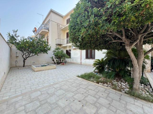 Villa Indipendente in vendita a Cava D'aliga, Sicilia