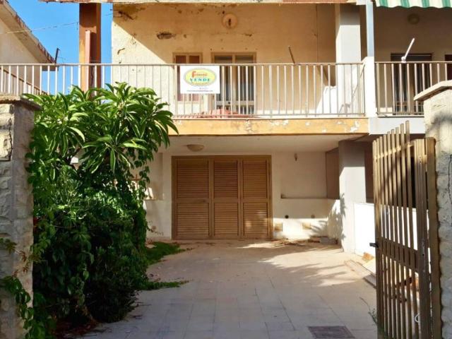 Villa Indipendente in vendita a Cava d'Aliga, Cava D'aliga
