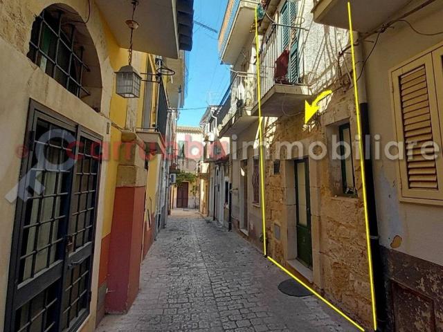 Villa Indipendente in vendita a Balata, Cava D'aliga