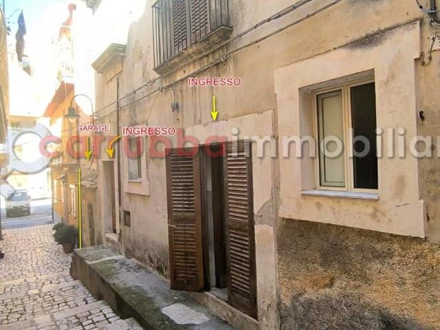 Villa Indipendente in vendita a Balata, Cava D'aliga