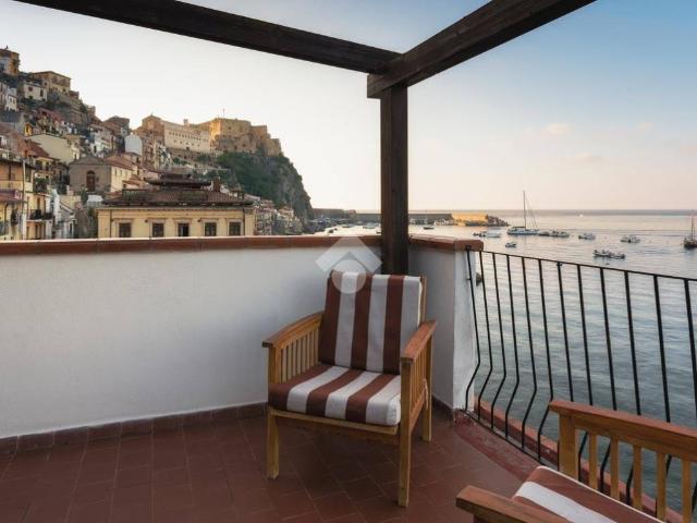 Villa Indipendente in vendita a Chianalea, Calabria