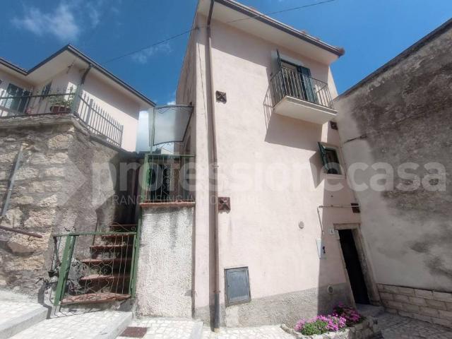 Villa Indipendente in vendita a Scontrone, Abruzzo