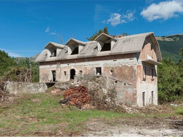 Villa Indipendente in vendita a Scontrone, Abruzzo