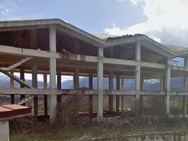 Villa Indipendente in vendita a Scoppito, Abruzzo