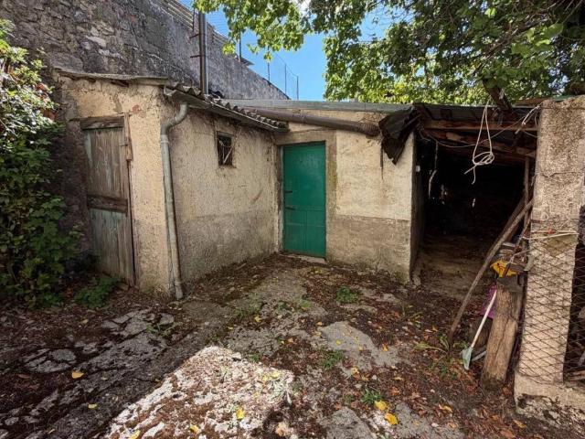 Villa Indipendente in vendita a Civitatomassa, Scoppito