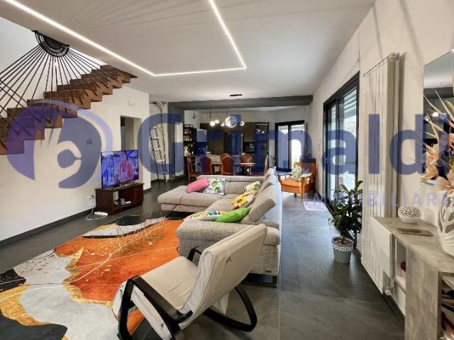 Villa Indipendente in vendita a Puglia, Lecce