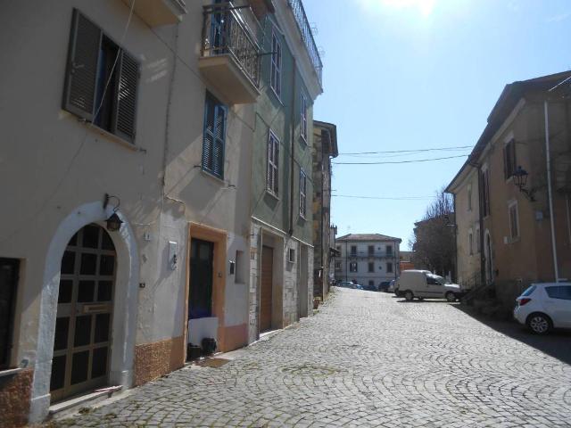 Villa Indipendente in vendita a Scurcola Marsicana, Abruzzo