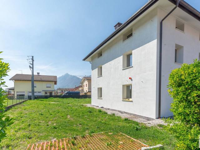Villa Indipendente in vendita a Sedico, Veneto