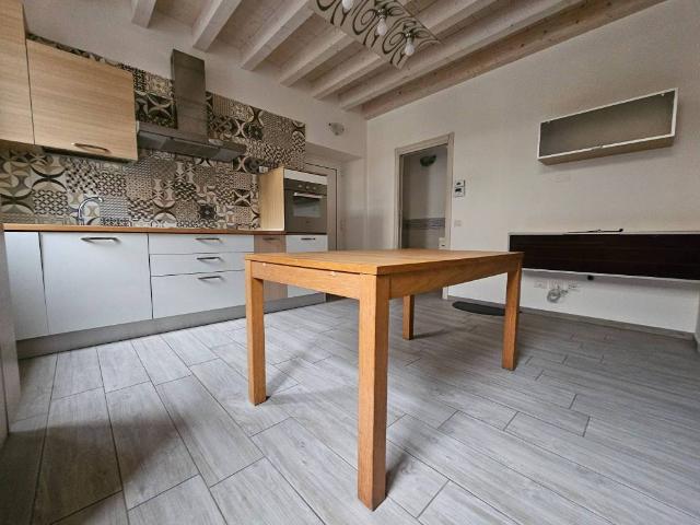 Villa Indipendente in vendita a Roveda, Sedriano