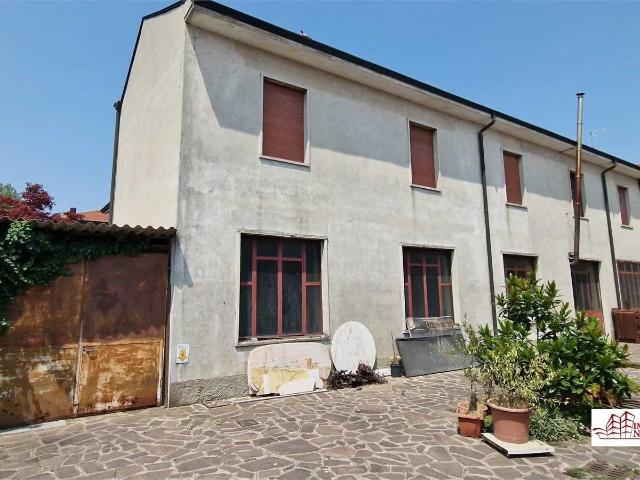 Villa Indipendente in vendita a Roveda, Sedriano