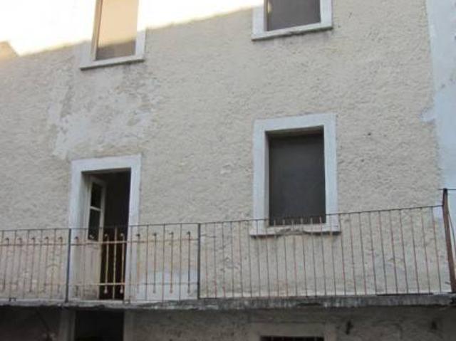 Villa Indipendente in vendita a Comunità Montana della Valle Brembana, Sedrina