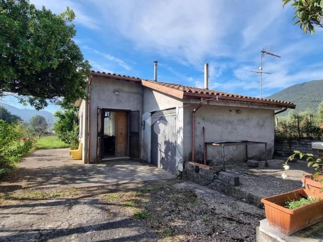 Villa Indipendente in vendita a Roma Capitale, Lazio