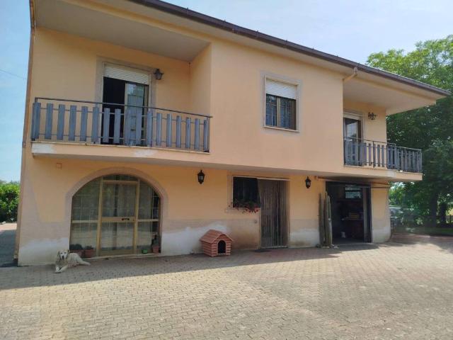 Villa Indipendente in vendita a Segni, Roma Capitale