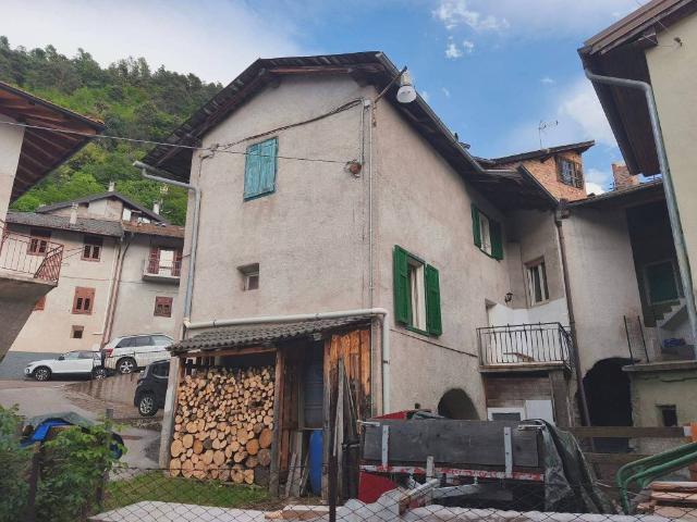 Villa Indipendente in vendita a Comunità della Valle di Cembra, Segonzano