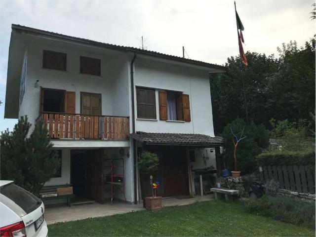 Villa Indipendente in vendita a Segusino, Veneto