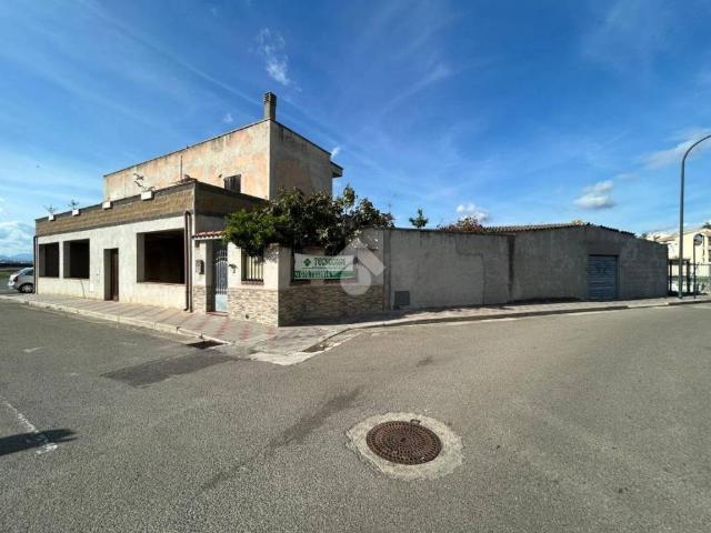 Villa Indipendente in vendita a Selargius, Sardigna/Sardegna