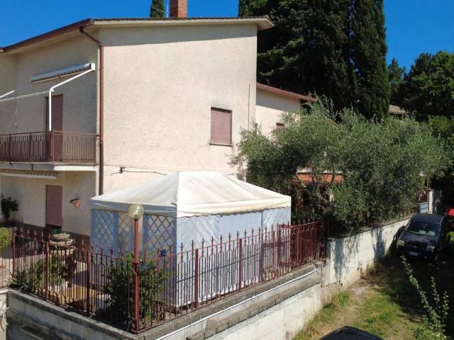 Villa Indipendente in vendita a Selci, Lazio