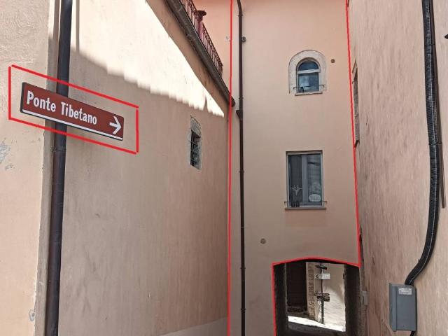Villa Indipendente in vendita a Sellano, Umbria