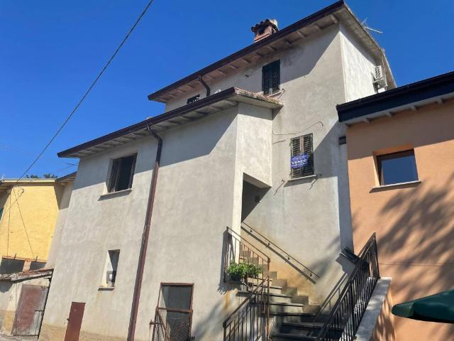 Villa Indipendente in vendita a Sellano, Umbria