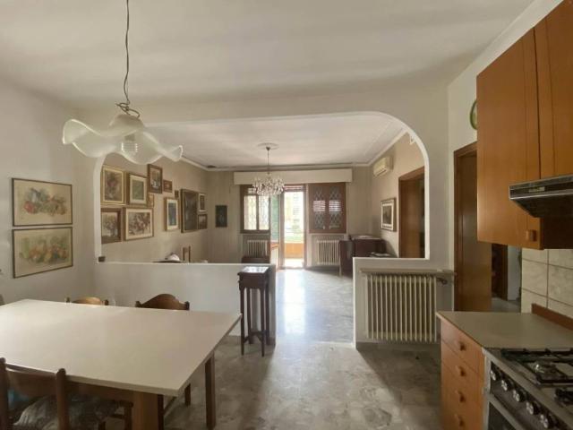 Villa Indipendente in vendita a Selvazzano Dentro, Veneto