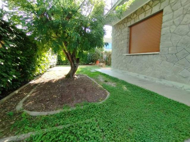 Villa Indipendente in vendita a San Domenico, Selvazzano Dentro