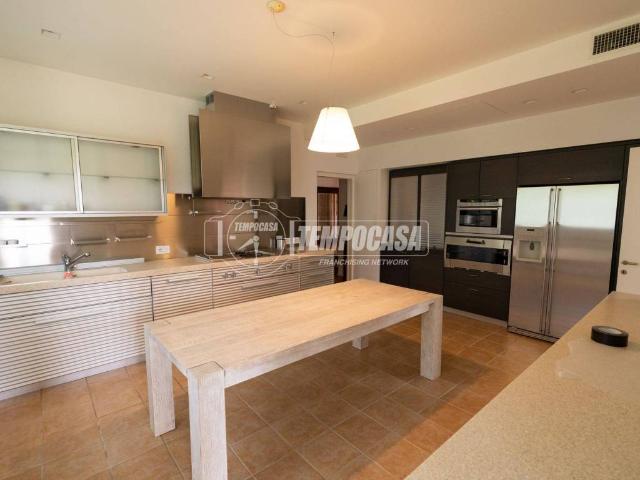 Villa Indipendente in vendita a Selvazzano Dentro, Veneto
