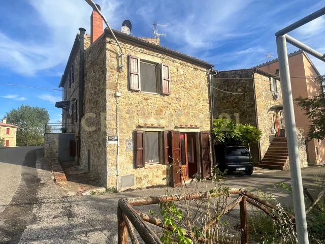 Villa Indipendente in vendita a Unione dei Comuni Montani Amiata Grossetana, Semproniano