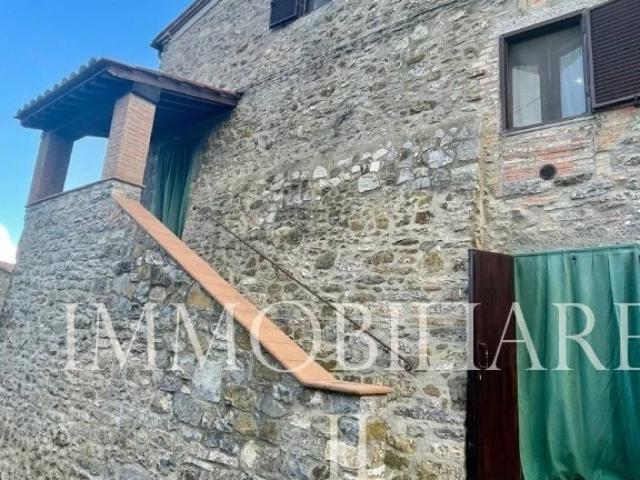 Villa Indipendente in vendita a Unione dei Comuni Montani Amiata Grossetana, Semproniano