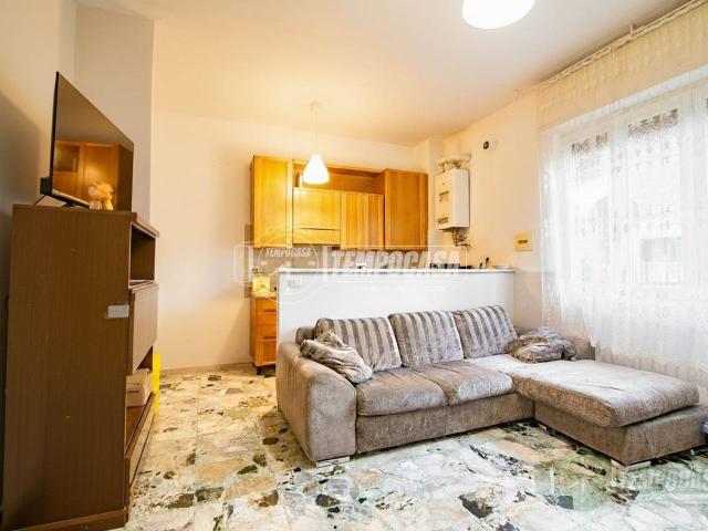 Villa Indipendente in vendita a Castelletto, Senago