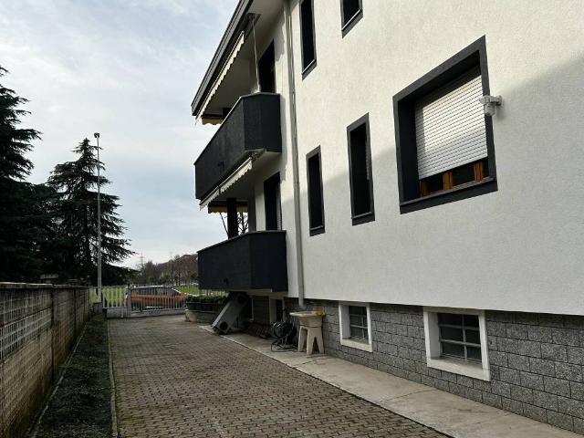 Villa Indipendente in vendita a Castelletto, Senago