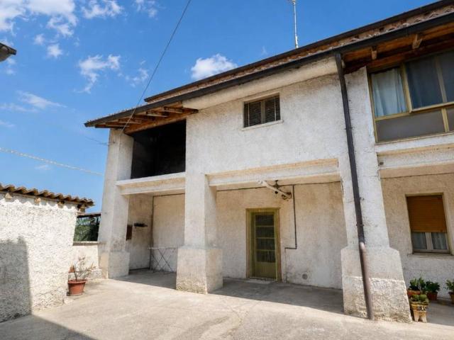 Villa Indipendente in vendita a Seniga, Lombardia