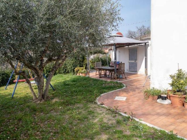 Villa Indipendente in vendita a Gabriella, Senigallia