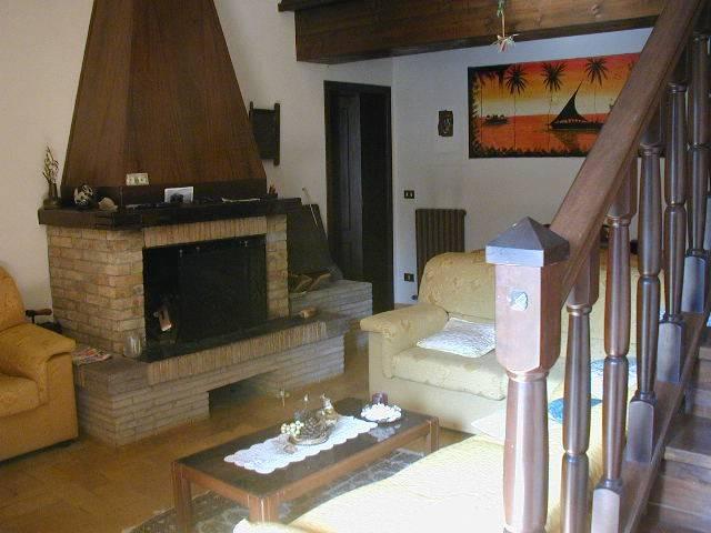 Villa Indipendente in vendita a Marche, Ancona