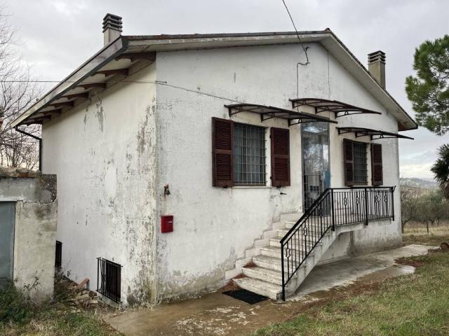 Villa Indipendente in vendita a Marche, Ancona