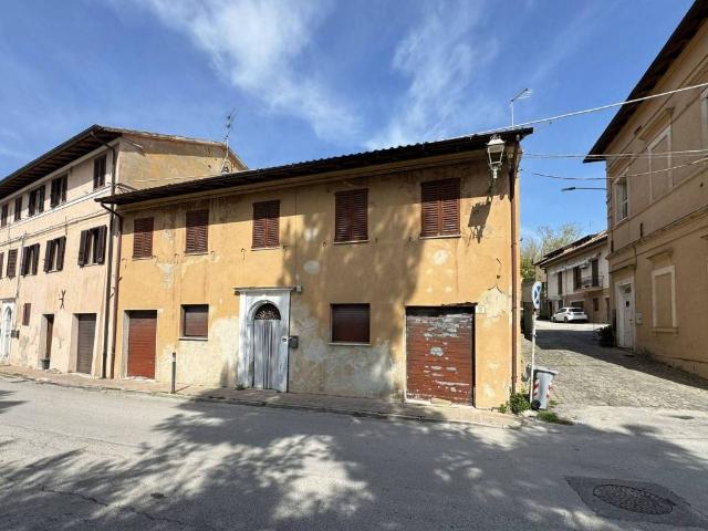 Villa Indipendente in vendita a Marche, Ancona