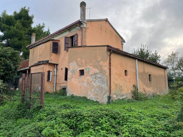 Villa Indipendente in vendita a Marche, Ancona