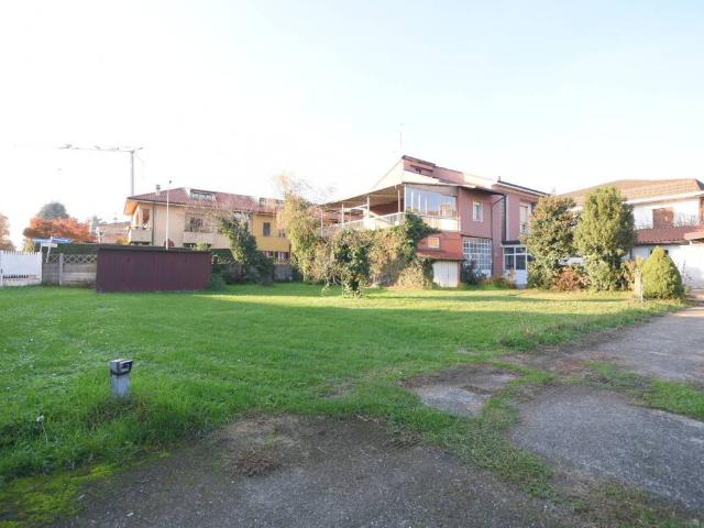 Villa Indipendente in vendita a San Rocco, Seregno