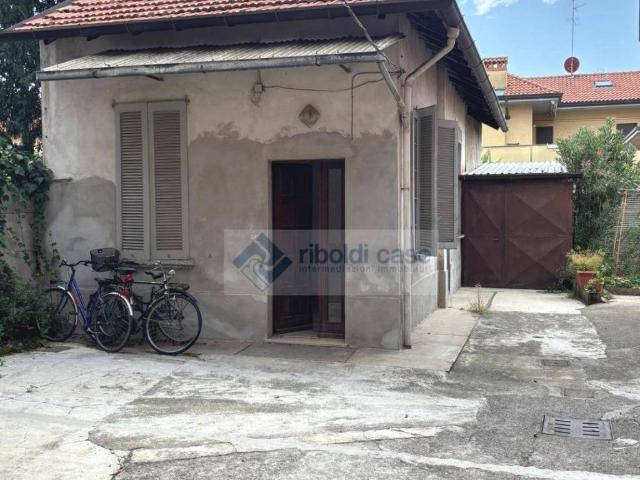 Villa Indipendente in vendita a San Rocco, Seregno