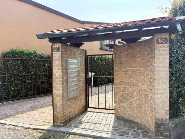 Villa Indipendente in vendita a San Carlo, Seregno