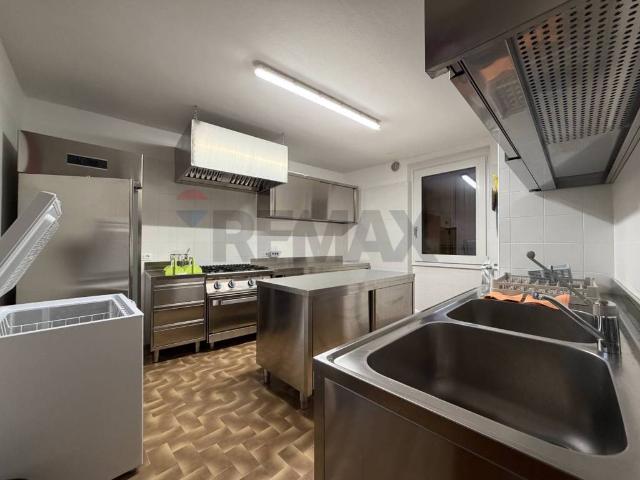 Villa Indipendente in vendita a Comunità Montana della Valle Brembana, Serina