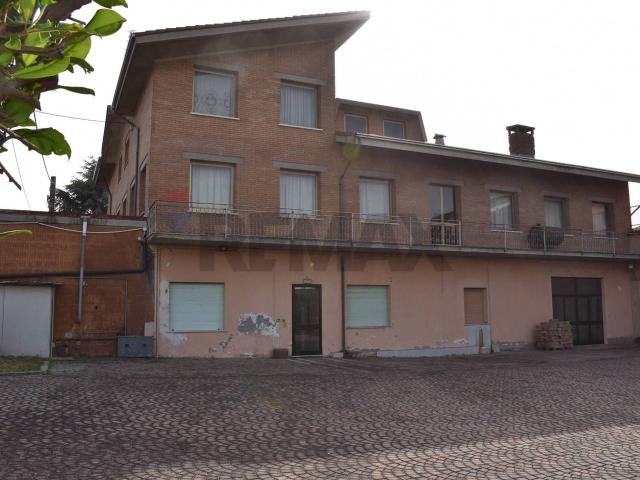 Villa Indipendente in vendita a Sermide e Felonica, Lombardia