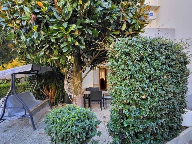 Villa Indipendente in vendita a Marche, Ancona