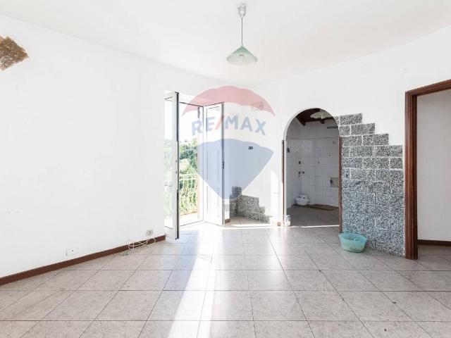 Villa Indipendente in vendita a Serra Riccò, Costa Fontana