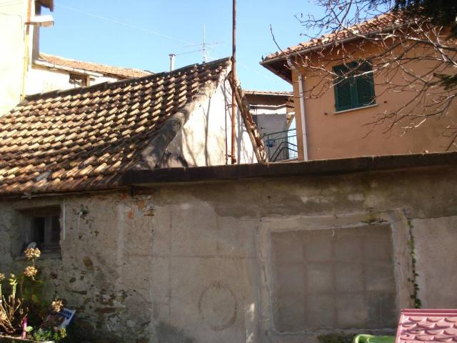 Villa Indipendente in vendita a Serra Riccò, Costa Fontana