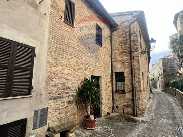 Villa Indipendente in vendita a Marche, Ancona